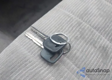 2000 Toyota 4Runner Sr5 V6 z USA, uszkodzony, nr VIN JT3GN86R6Y0178824